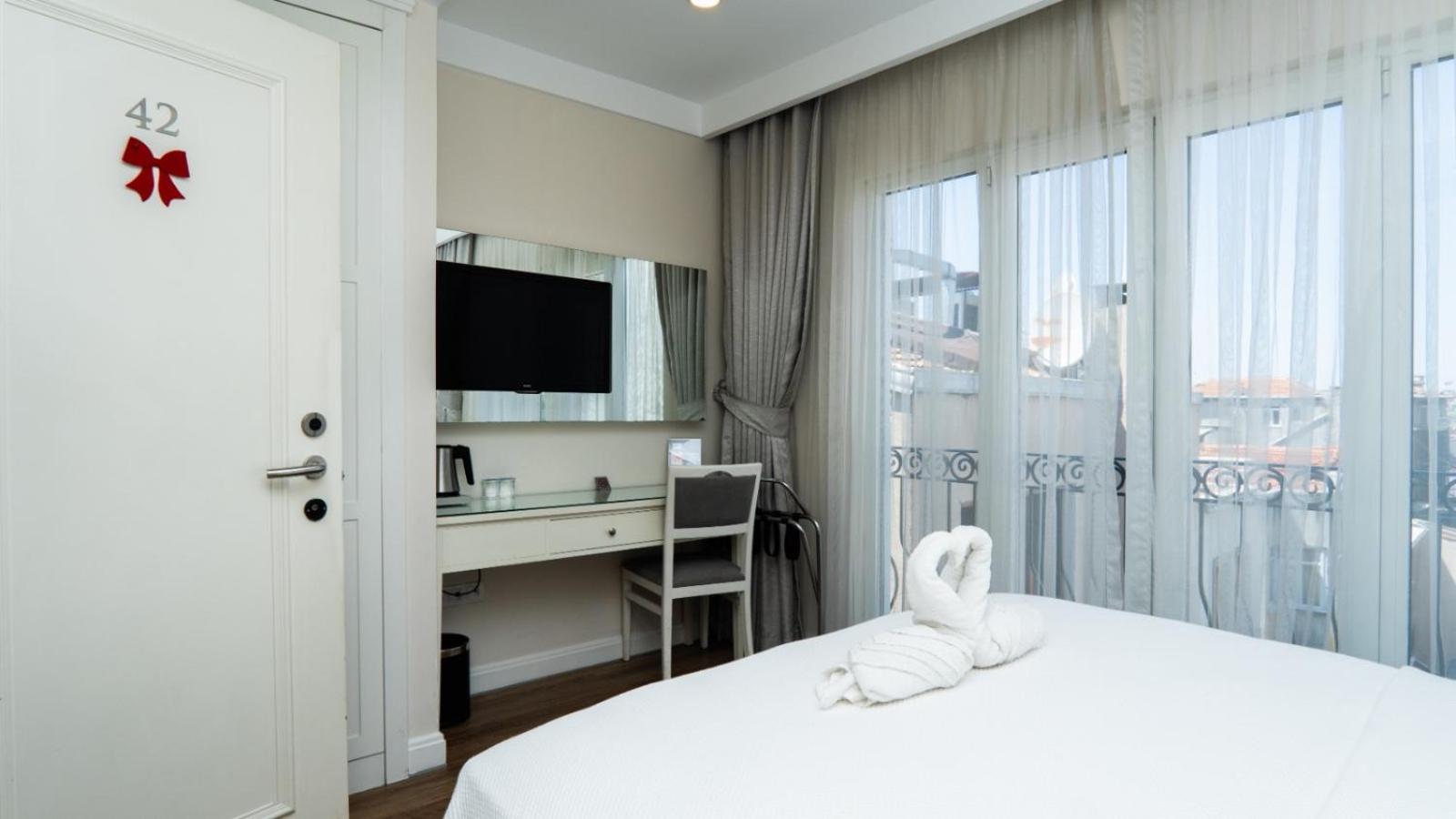 Ten Rooms Istanbul Hotel (Adults Only) Exterior photo